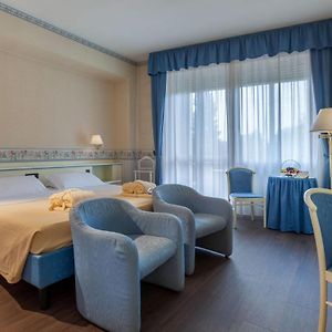Camera standard con letto queen size
